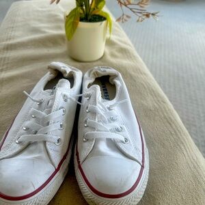 Women’s converse